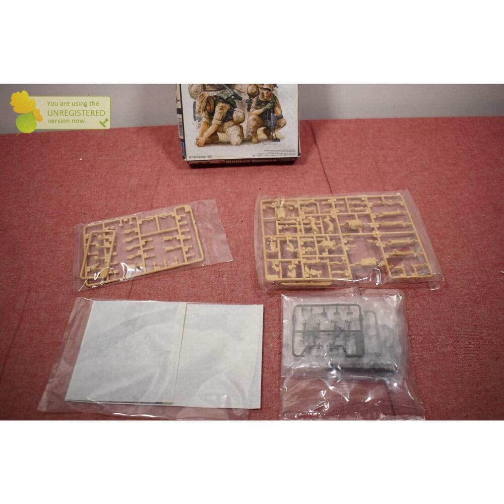 Trumpeter Modern German ISAF Soldiers In Afghanistan Model 1/35 (Package Wear)